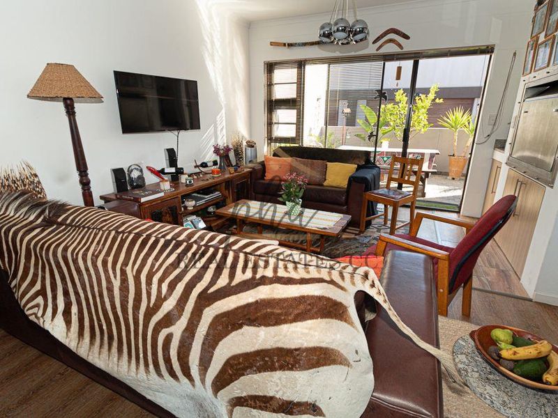 CHARMING 2-Bedroom Townhouse For Sale - Photo 3