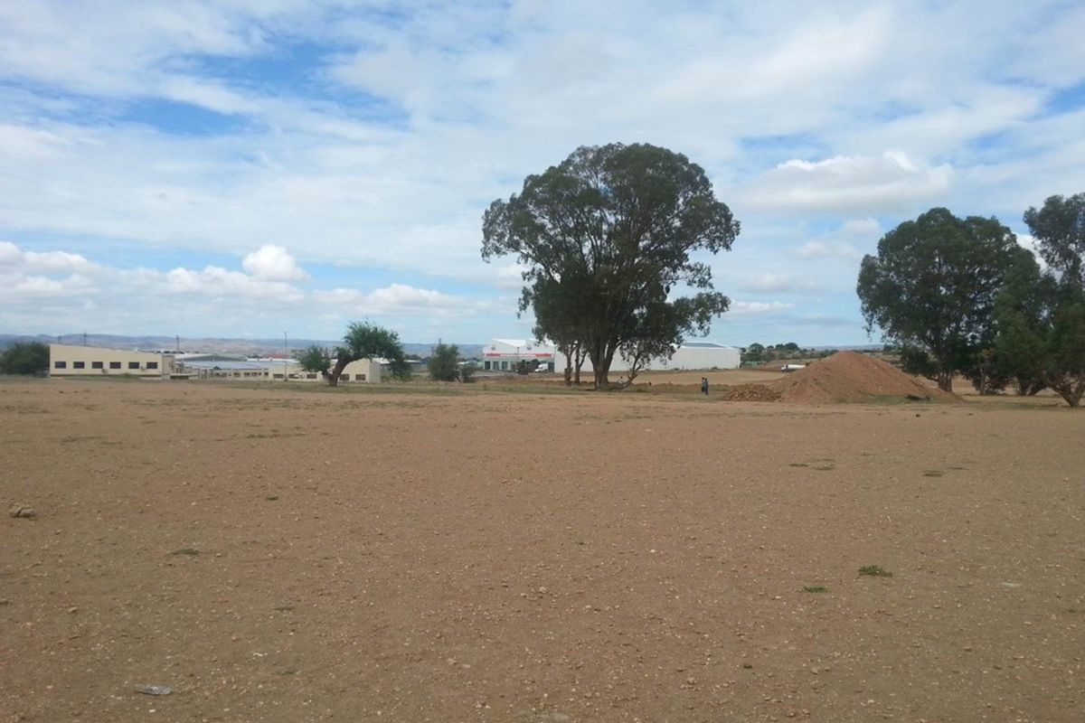 EMPTY ERF for sale Lafrenz  - Registered Private. - Photo 4