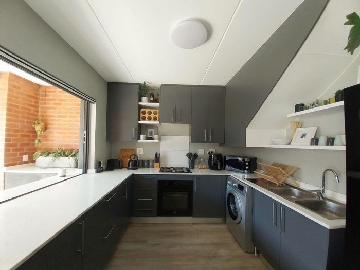 Property #2261891, Townhouse Sold in Terenure AH