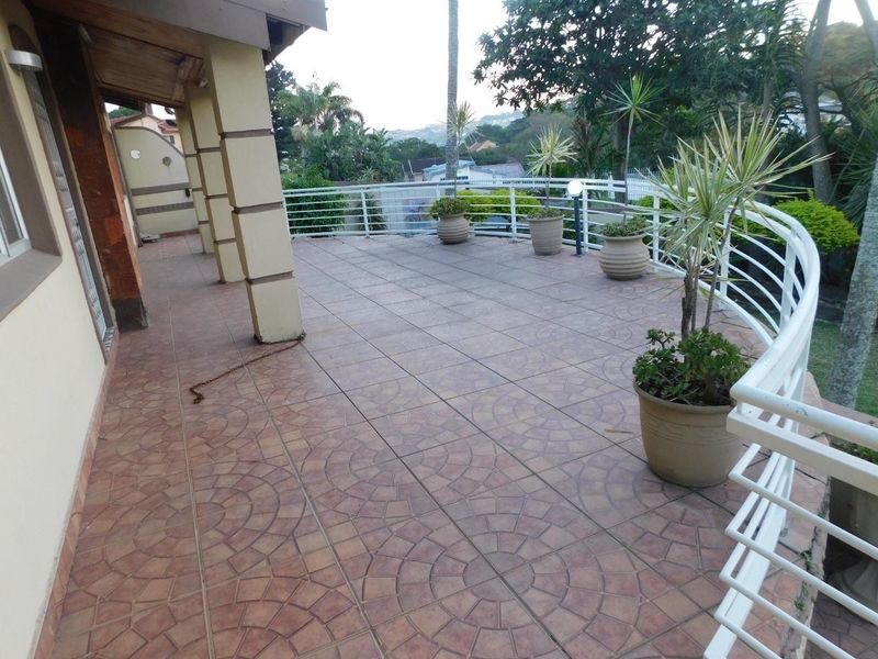 3 Bedroom House for sale in Silverglen - Photo 3