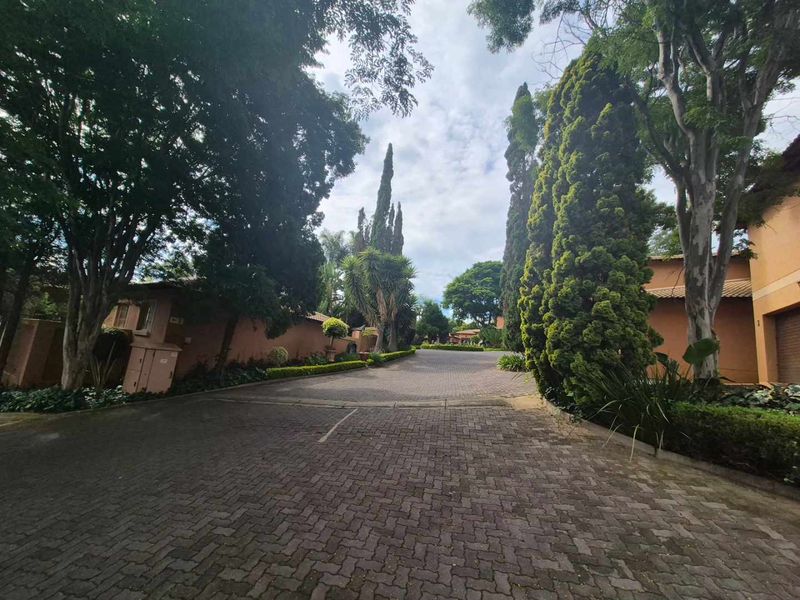 Secure Living in Prestigious Sterrewag – No Load Shedding - Photo 2