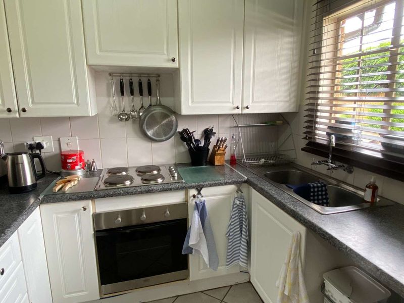 2 Bedroom Townhouse for sale in Highveld. - Photo 7