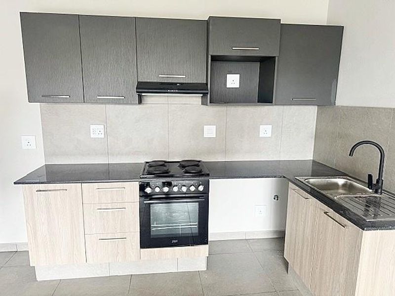 SPACIOUS BRAND NEW 1 BED 1 BATH UNFURNISHED APARTMENT RIVONIA - Photo 6