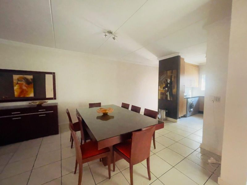 Comfortable Living with Top Facilities & Convenient Location - Photo 5