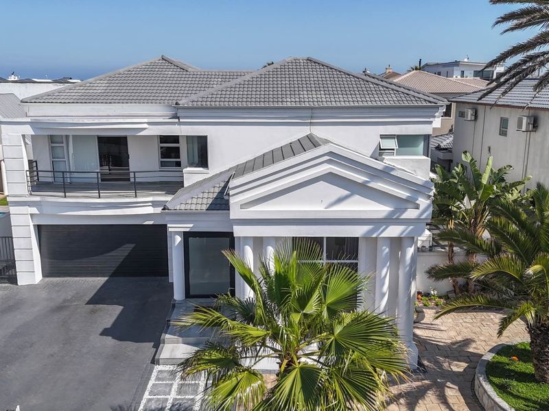 EXTRAVAGANT COASTAL HOME IN SUNSET BEACH FOR RENT - Photo 2