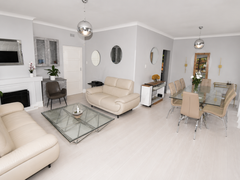 Spacious Family Home with Modern Comforts and Exceptional Entertaining Areas - Photo 8