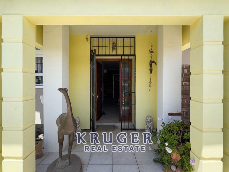 3-bedroom house for sale - Photo 4