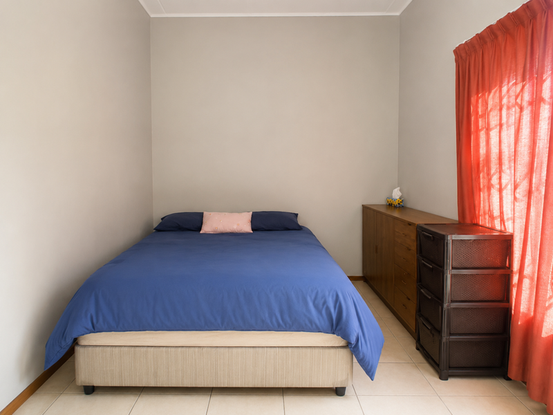 Ideal start up, downsize or investment - Photo 10