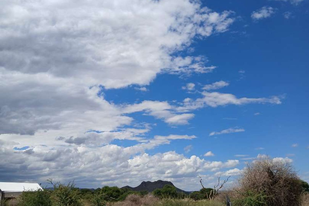 This erf is situated on the prestigious golf estate. - Photo 4