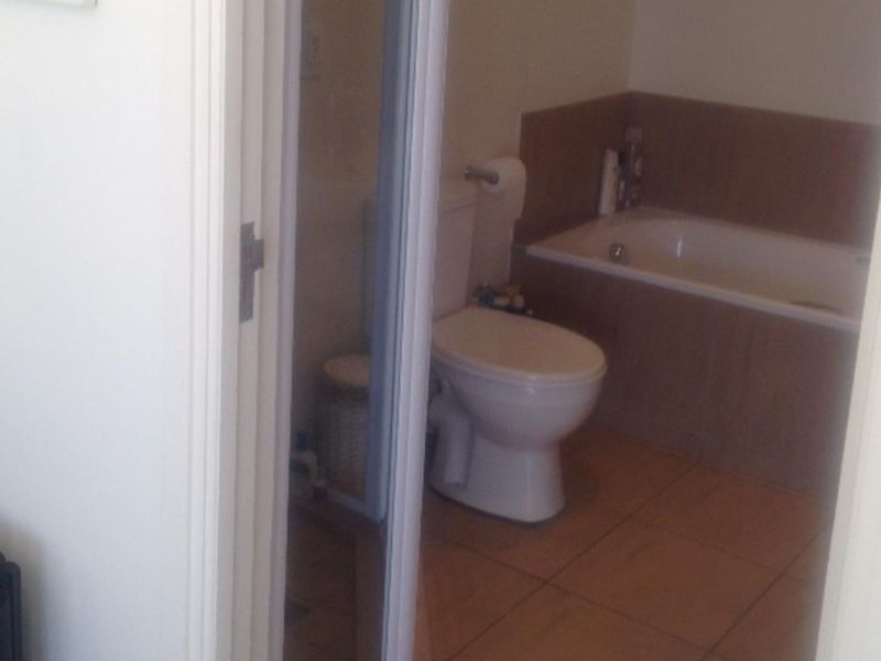 2 Beds Duplex furnished apartment with 1 basement park, 2 balconies with views - Photo 10
