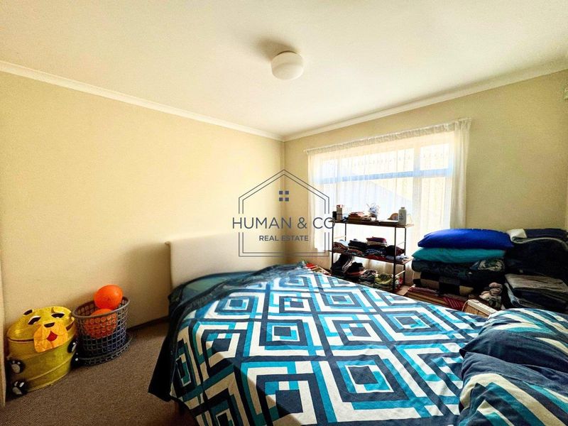 Modern ground floor townhouse near Lagoon and town center - Photo 7