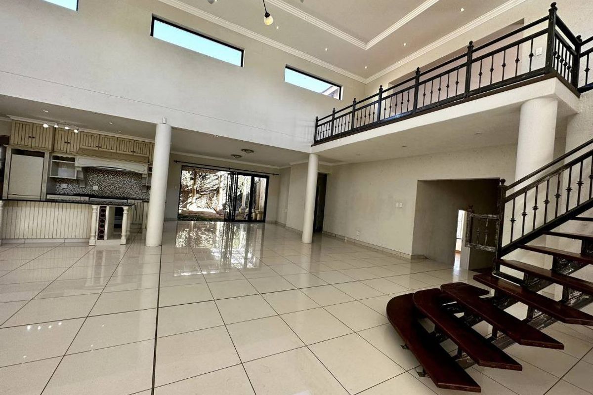 House For Sale in Suiderhof - Photo 3