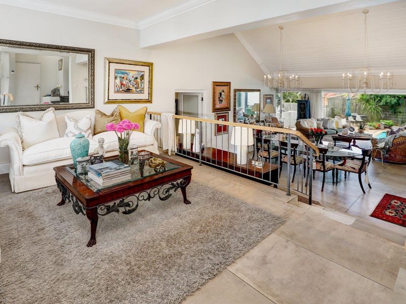 Spacious Open-Plan Family Home & Spectacular Views - Photo 4