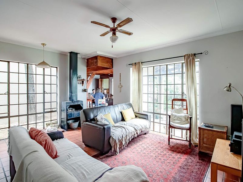 Elevated Living with Views, Versatility & a Prime Address - Photo 3