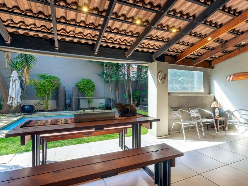 3 Bedroom House for Sale in Dainfern - Photo 6