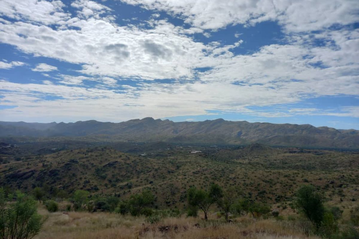 Renovators  Dream  - Price Negotiable - Photo 4