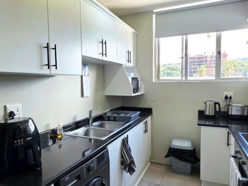 Stunning one bedroom Apartment - Photo 7