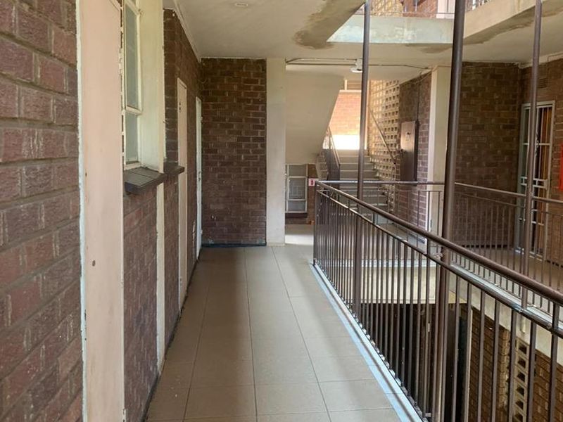 **1 bedroom flat in Edleen** - Photo 4