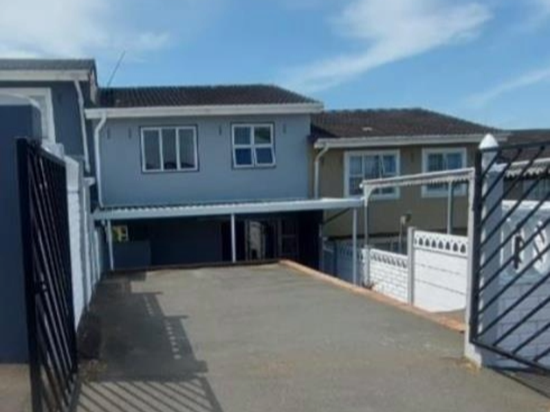 3 Bedroom House with 2 Floors and Extention Plan . - Photo 1
