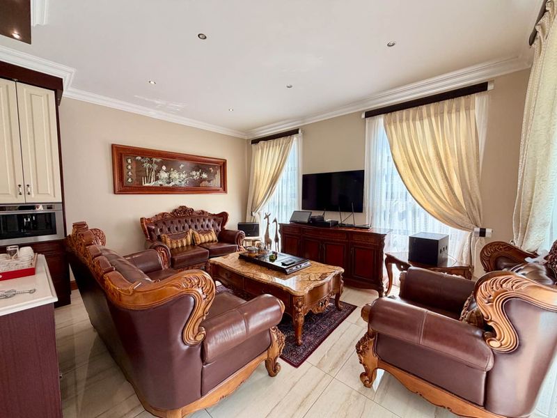 Fully Furnished Five Bedroom Home in Waterfall Country Village Estate - Photo 9