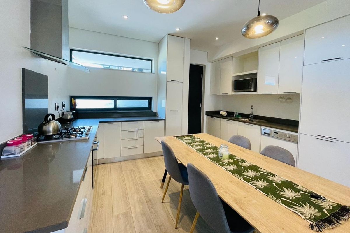 1 Bedroom Apartment for Sale in Steyn City - Photo 2