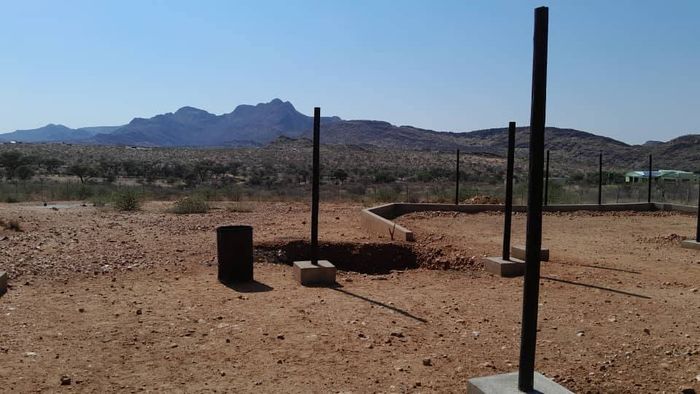 Property #2487093, House For Sale in Windhoek South