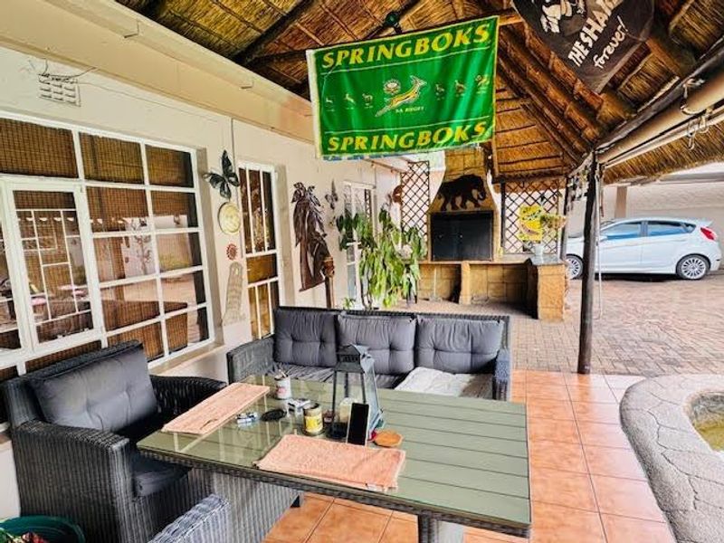 A Standout Regents Park Home with Smart Living Extras - Photo 5