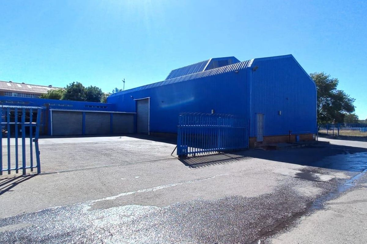 470 m2 Factory & Office Unit | 58 Raebor Road - Photo 4