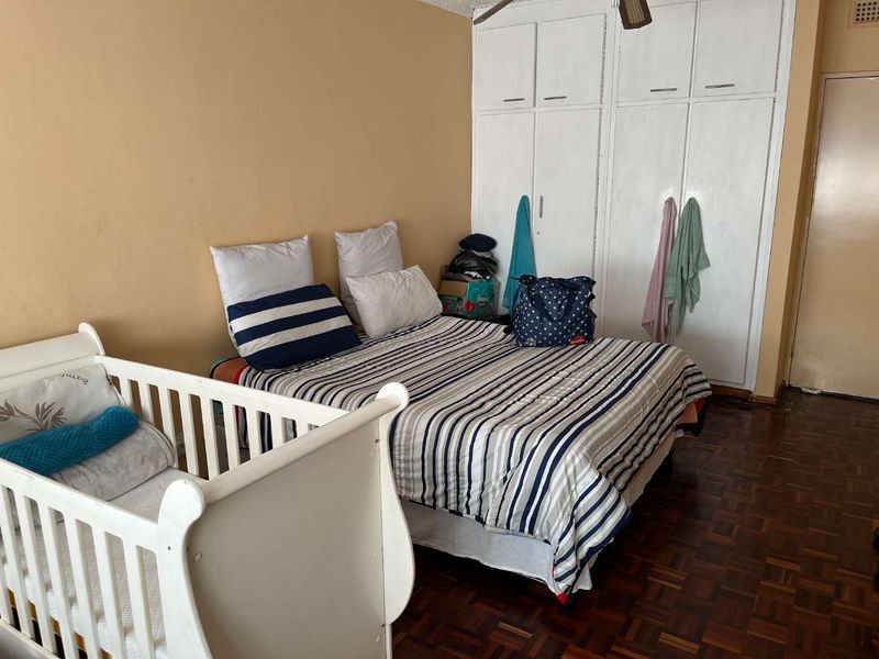 One Bedroom for Sale in Pinetown - Photo 6