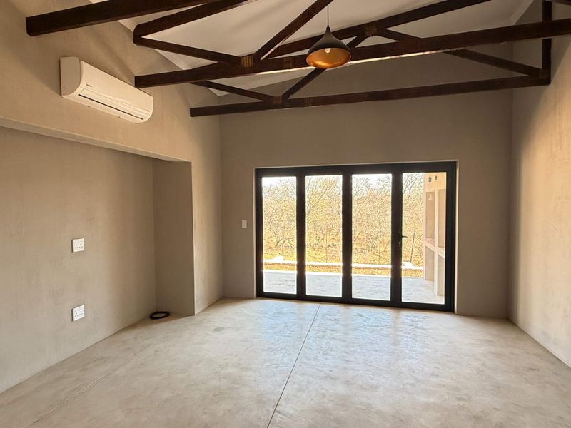 Perfect start-up two bedroom family home for sale - Photo 9