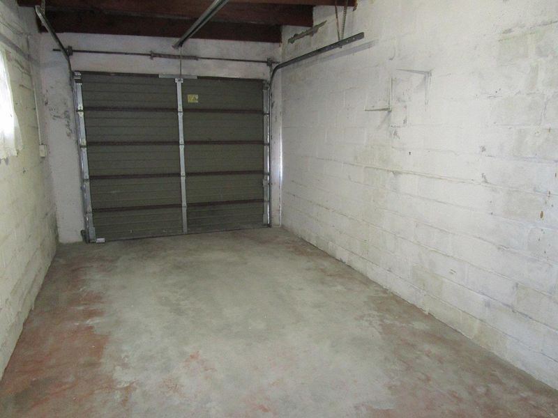 Erica Township, Belhar  - back unit  Perfect for professionals or a small family! - Photo 10
