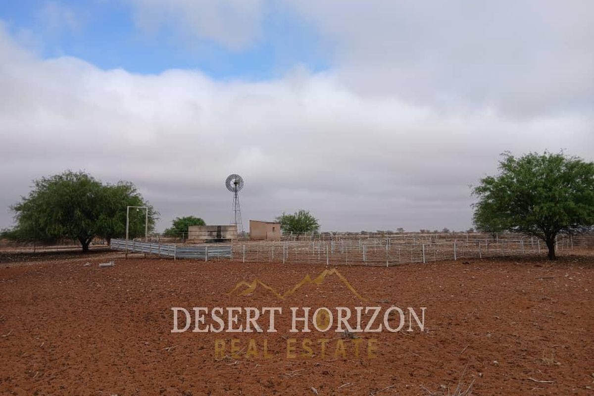 Farm ,Hardap District | Escape to Red Dunes: Farm with Entertainment on Dunes - Photo 5