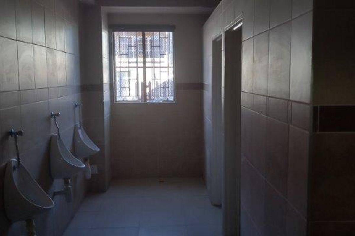OFFICE / SHOP TO LET - SOUTHERN INDUSTRIAL - Photo 3