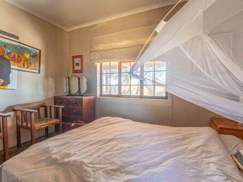 Commercial & Operating Business Farm (Outside Malmesbury) - Photo 10