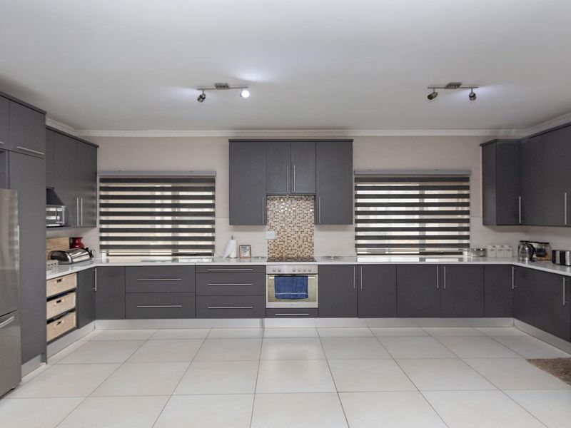 3 bedrooms house for in The Lavender Estate, The Orchards - Photo 4