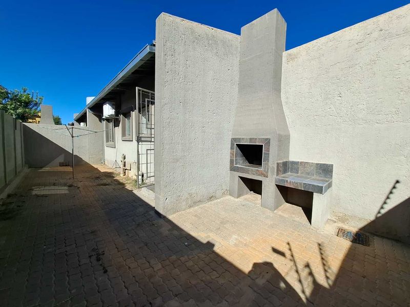 🏡 Last Chance to Secure an Affordable Property! - Photo 2