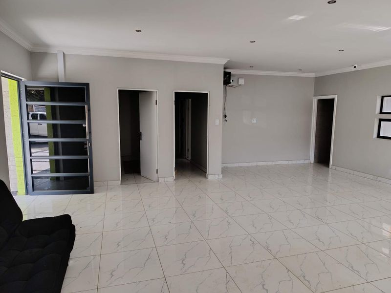2 Properties, one stand Exceptional Rental Opportunity in the Heart of Rynfield - Photo 7