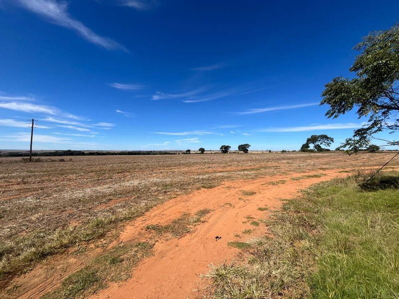Restore, Cultivate, Live: 52-Hectare Farm Near Bronkhorstspruit! - Photo 1