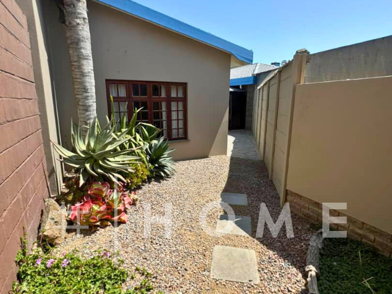 Ocean View #HomeForSale N$3 500 000 - Photo 2