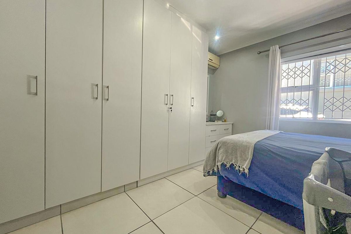 Perfect starter home - Photo 5