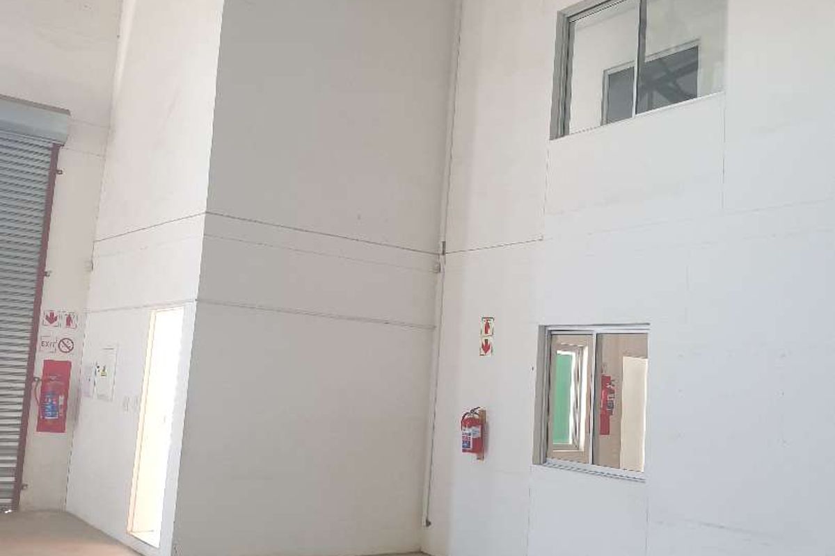 PROSPERITA WAREHOUSE FOR SALE - Photo 5