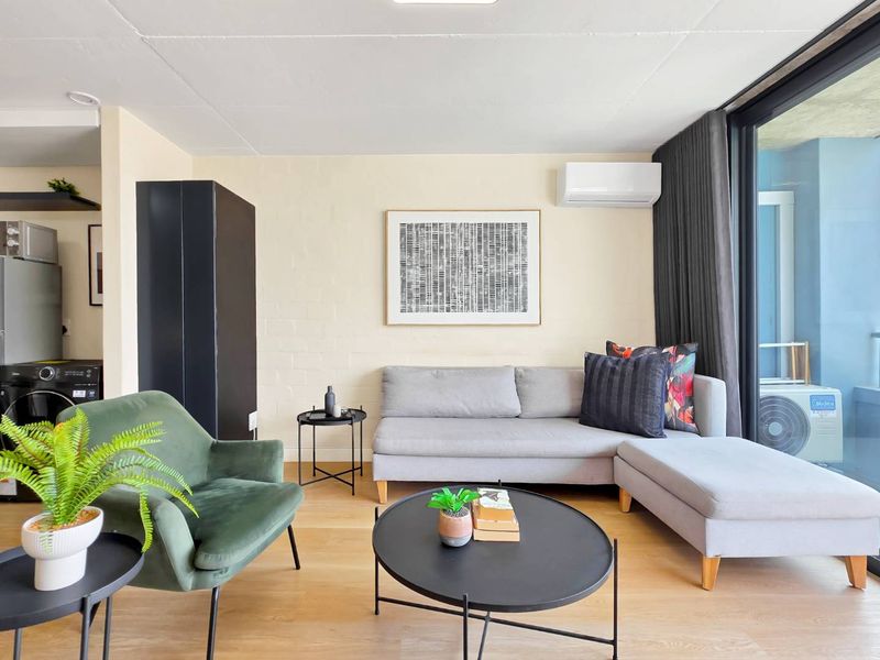 2 Bed Investment Property Overlooking Table Mountain - Photo 2