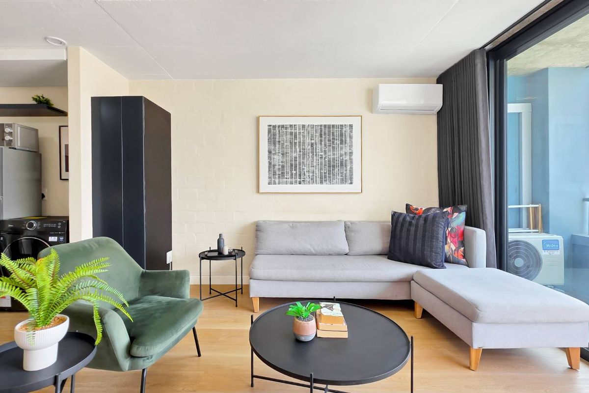 2 Bed Investment Property Overlooking Table Mountain - Photo 2