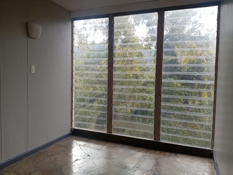 1 BEDROOM FLAT TO RENT IN ARCADIA - Photo 9