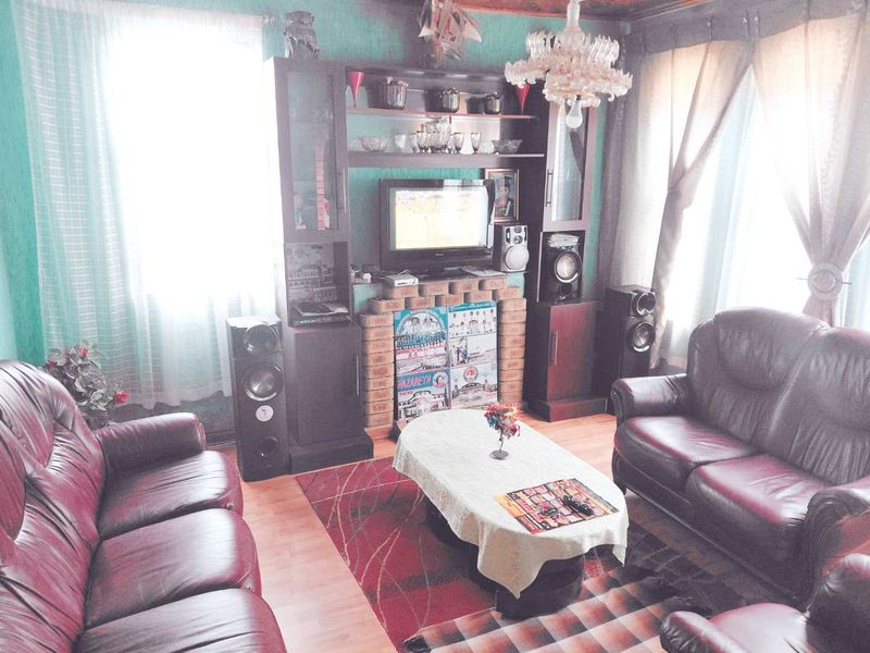 Prime Location: Steps from Palm Springs & Eyethu Mall! - Photo 6