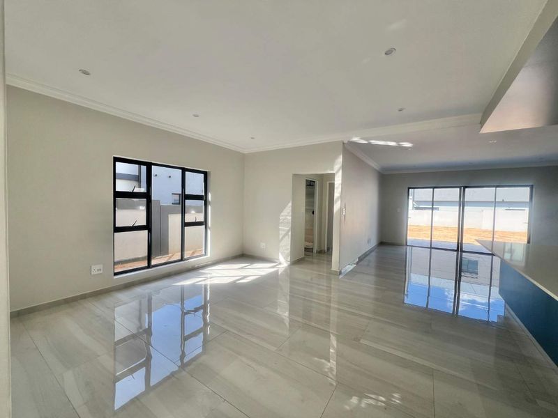 Modern Home in Secure Eco Estate – Brand New Development! - Photo 3