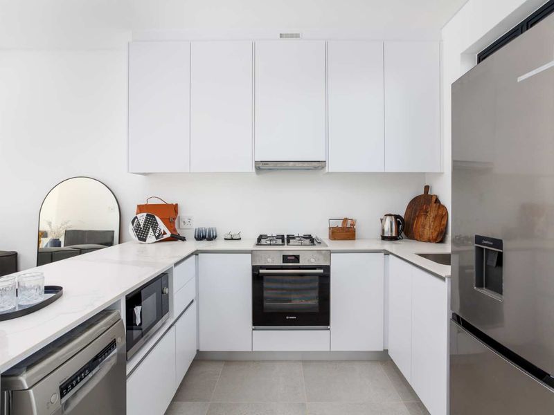 New Two-Bedroom Ground-Floor Apartment in Val de Vie Vivante Village at Val de Vie Estate - Photo 7