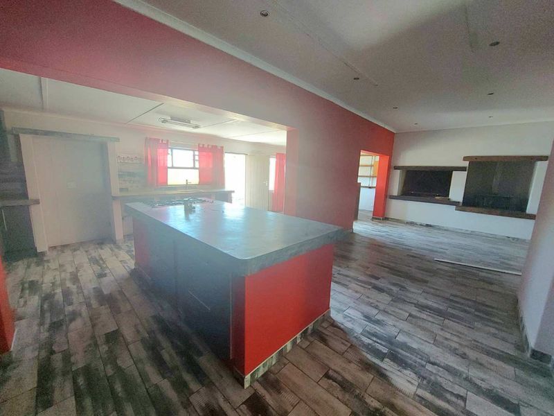 Exceptional Dual-Purpose Property - Home & Business in One - Photo 6