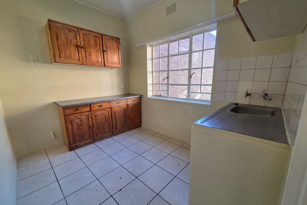 Spacious Flatlet to Rent in the Prime of Horison - Photo 4