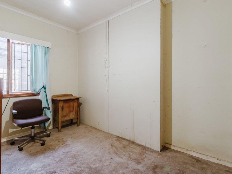Your Next Project Awaits in Rowallan Park!! - Photo 10